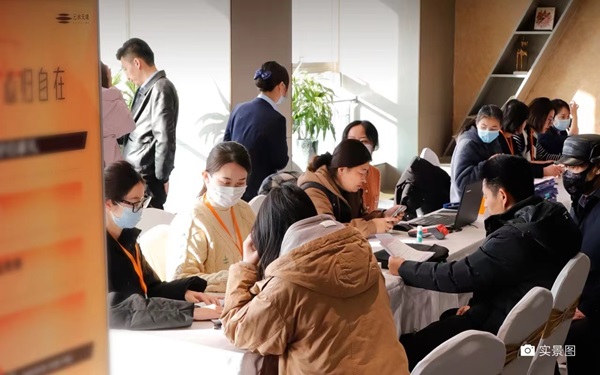 181705546560213296.jpeg 6云水天境交付現(xiàn)場.jpg